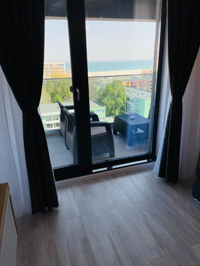 Mirage Sea Breeze Apartment Mamaia Exterior foto