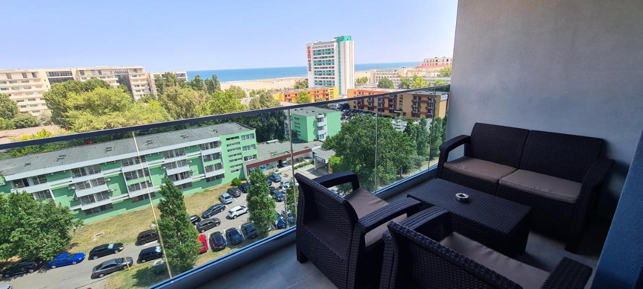 Mirage Sea Breeze Apartment Mamaia Exterior foto